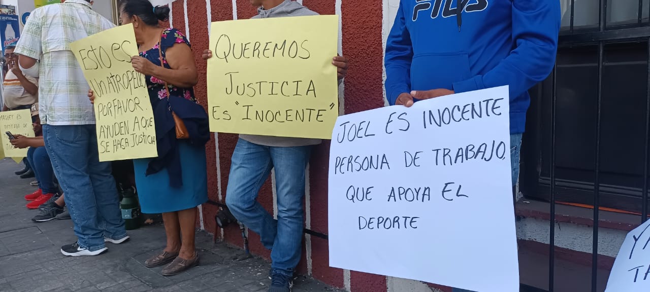 FGE culpa a un inocente de la muerte de Ezequiel N en Cuitláhuac, aseguran amigos y familiares