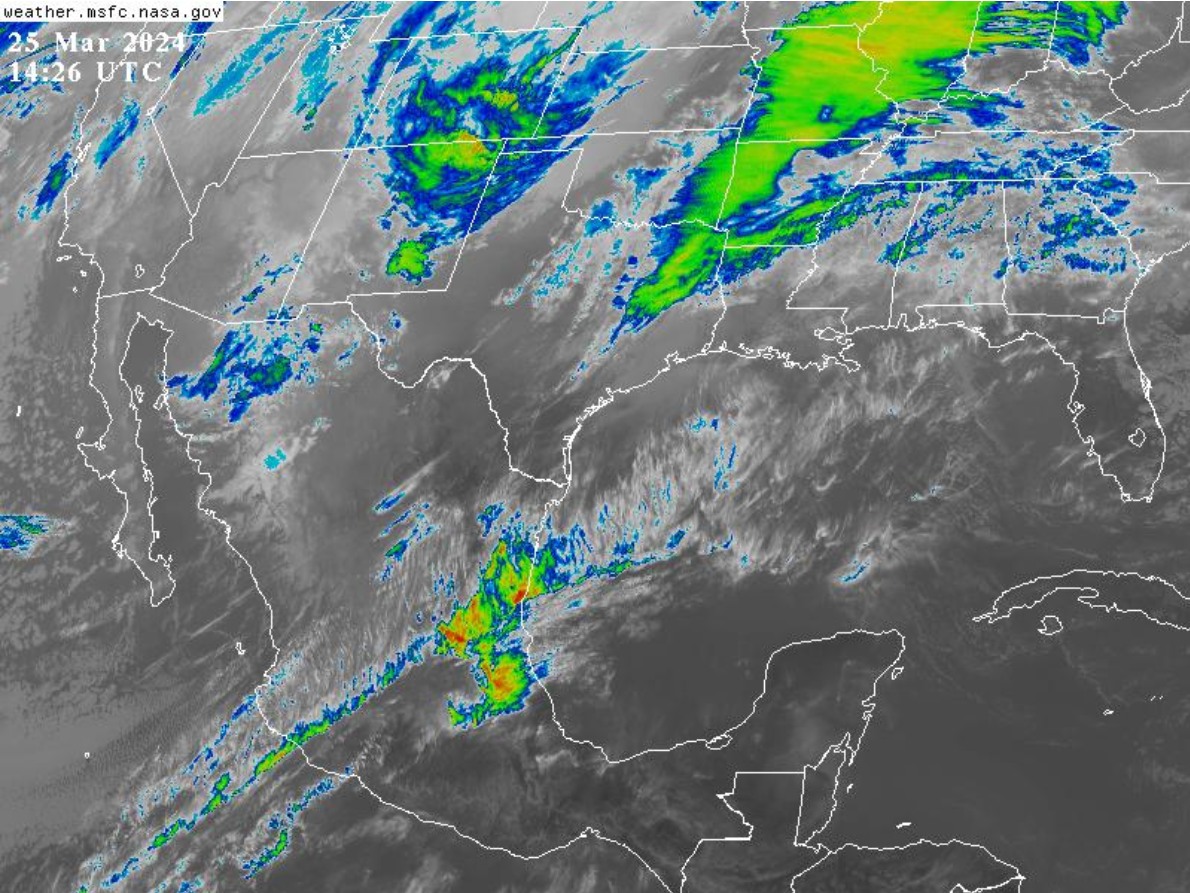 Ambiente muy caluroso este lunes en Veracruz y fuerte norte para la tarde del martes