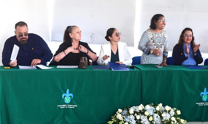 Facultad de Pedagogía UV es evaluada para su acreditación internacional