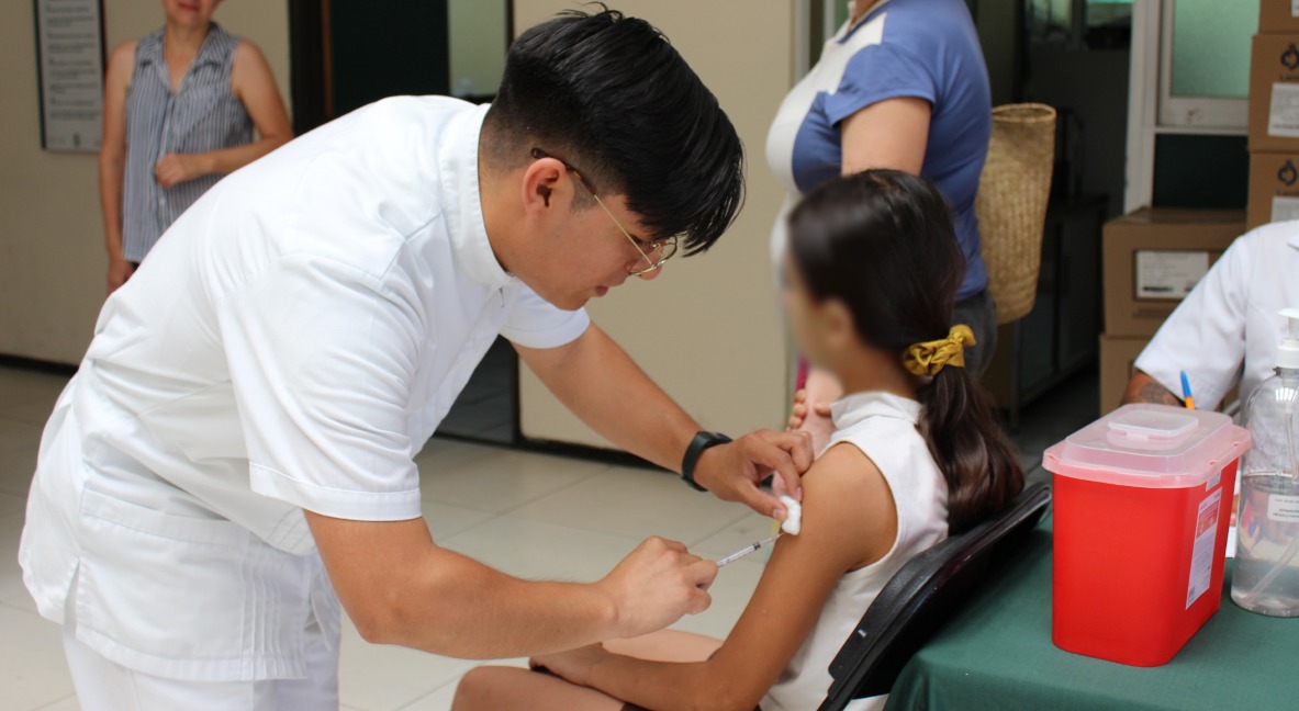 Campaña de vacunación para prevención de sarampión, rubéola y poliomielitis