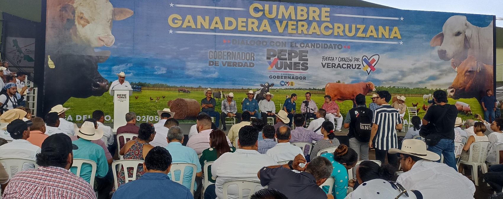 Se pronuncian ganaderos veracruzanos por un gobierno que no santifique a la muerte
