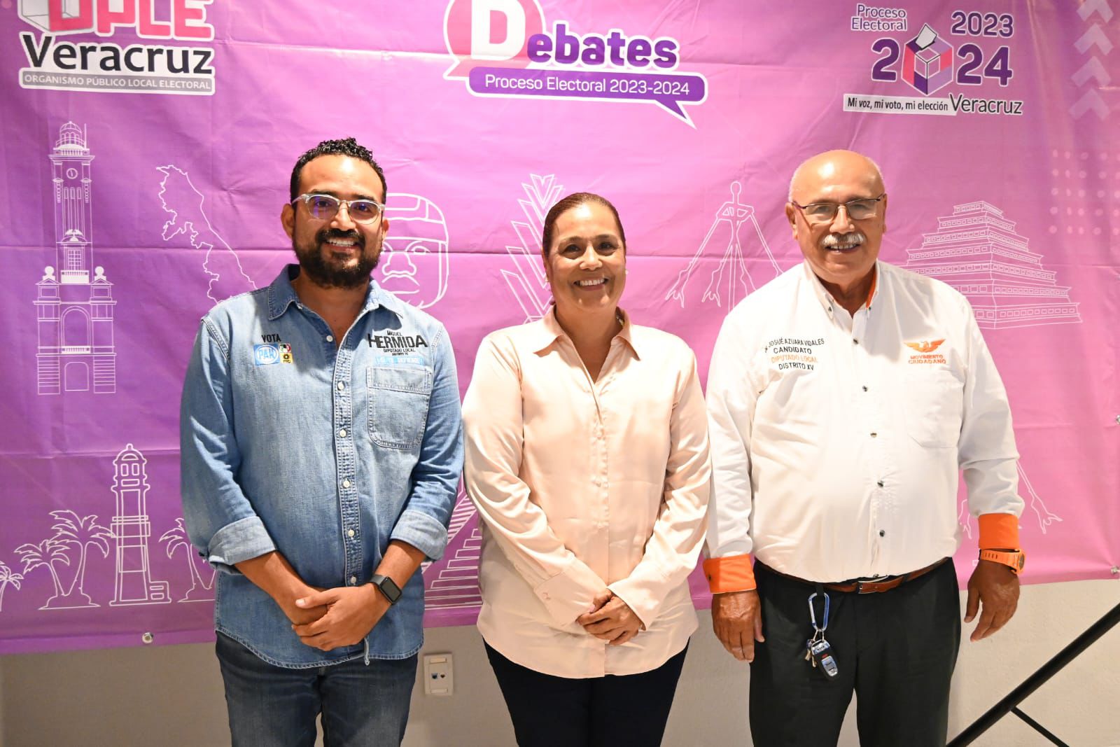 Hermida gana el debate de candidatos a diputado por el distrito local XV