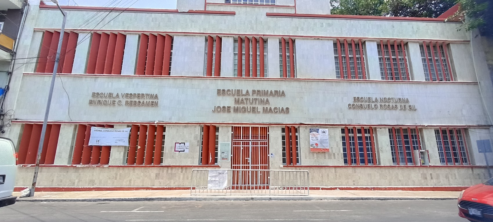 SEV justifica suspensión de clases en escuelas públicas desde la semana pasada