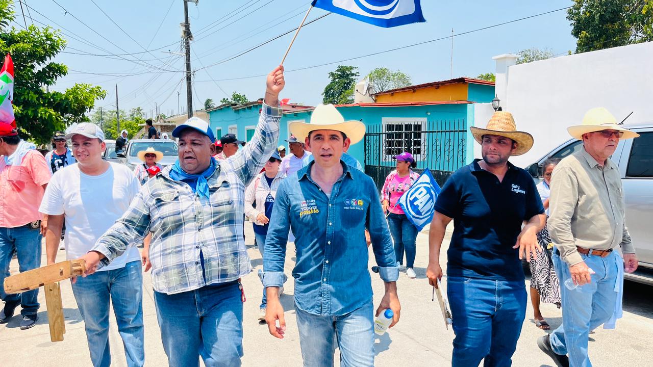 Legislaré para que haya más y mejor educación y seguridad en mi distrito: Guty Lagunes