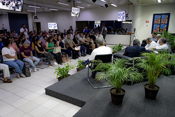 Estudiantes de posgrado expresaron dudas, inquietudes y peticiones