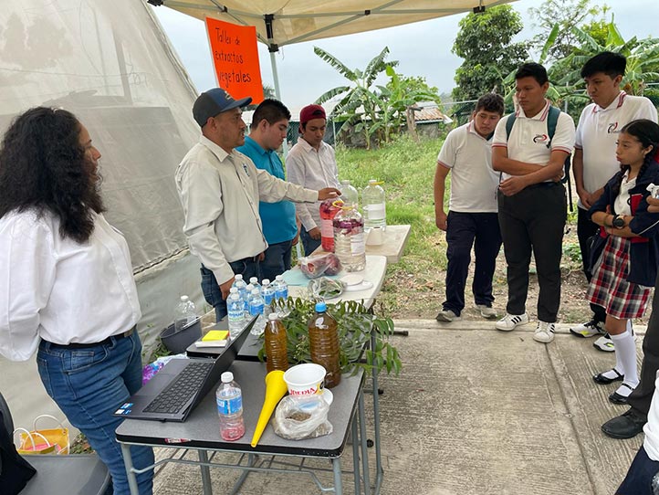 FCBA Tuxpan realiza primera Feria Científica Agronómica