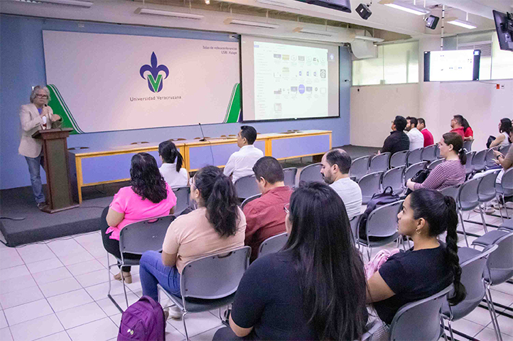 Alumnos de posgrado abordaron relevancia de hongos en diversos ámbitos