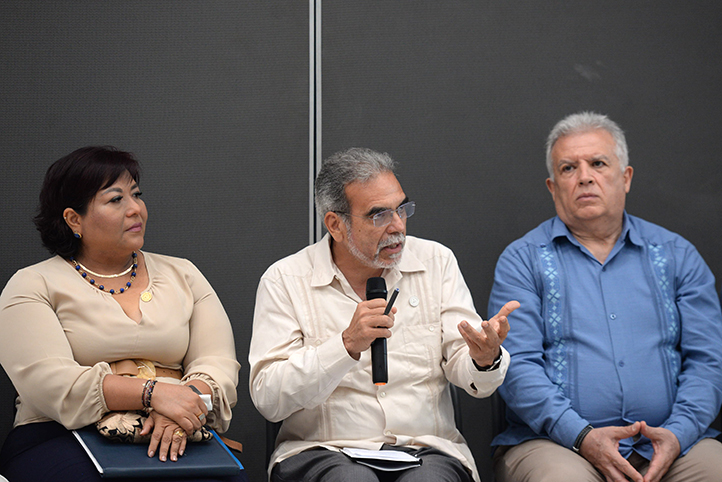 Región Veracruz, una familia con la que nos volvemos a encontrar: Rector