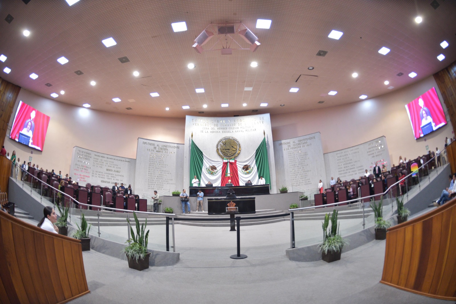 Controversia por reforma en Veracruz sobre elección de jueces y magistrados