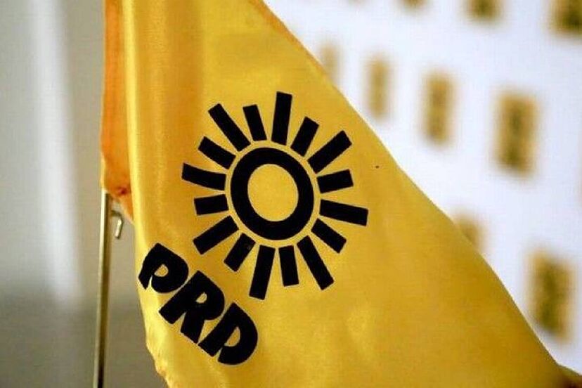PRD cierra oficinas del comité estatal en Xalapa sin liquidar a sus trabajadores