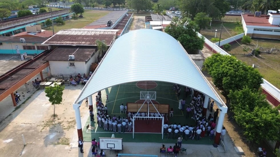 Inaugura Noé Castillo Domo de Usos Múltiples en la Primaria «Benito Juaréz»