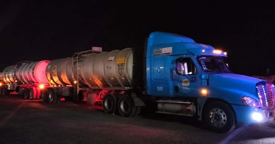 Guardia Nacional recupera tráiler robado con 60 mil litros de gasolina