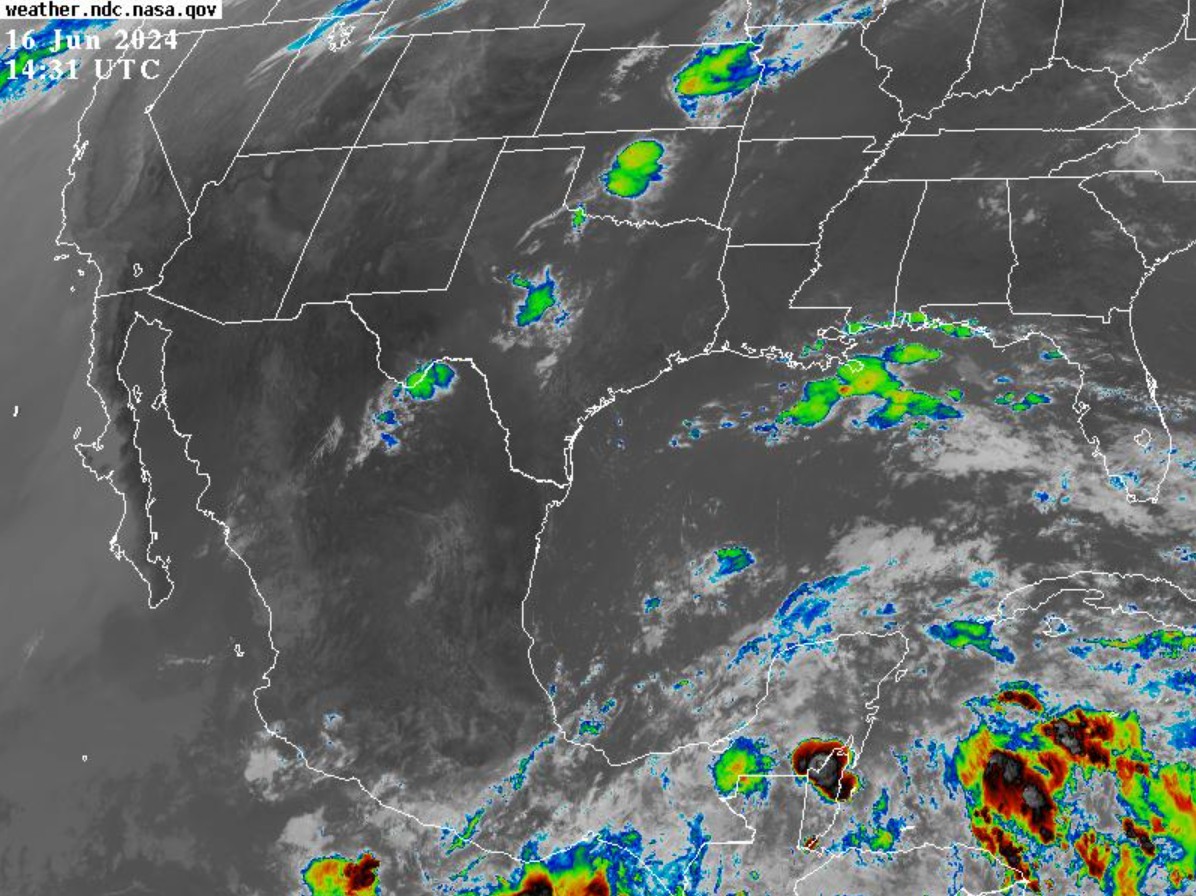 Ambiente fresco y lluvia en centro y sur de Veracruz para este día del padre