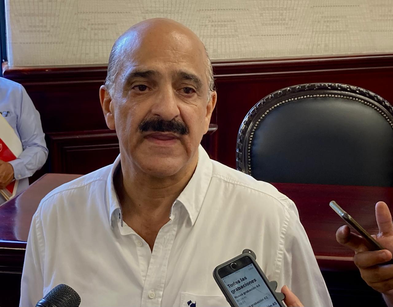 Ricardo Ahued responsabiliza a ciudadanos por la falta de agua potable