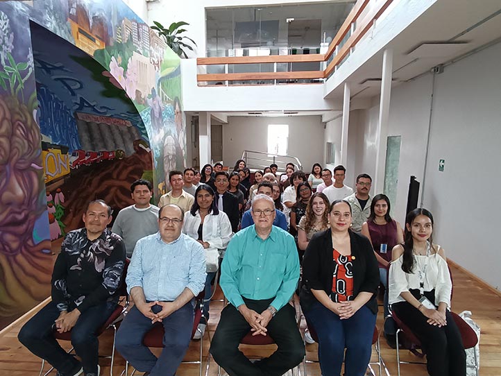 UV recibió a estudiantes del Programa Delfín