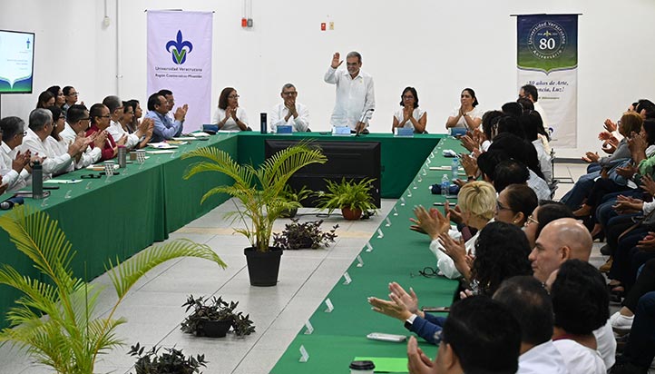 Derechos humanos y sustentabilidad, primordiales en la UV: Rector
