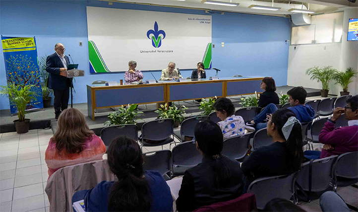 Humanidades, fundamentales en promoción y gestión sustentable del agua