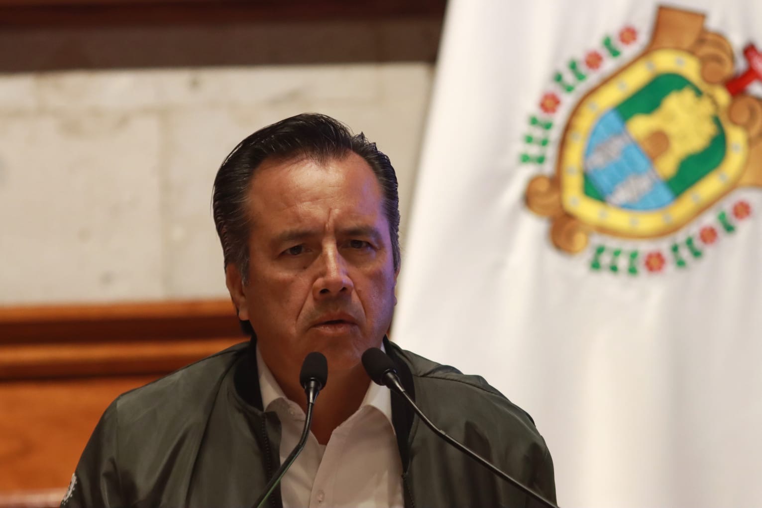 Sin servicios de salud dos millones de veracruzanos: Cuitláhuac