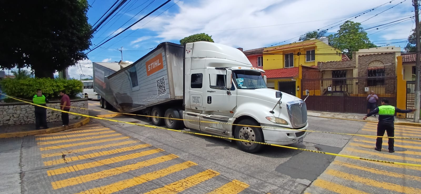 Se le quiebra caja a tráiler en Córdoba