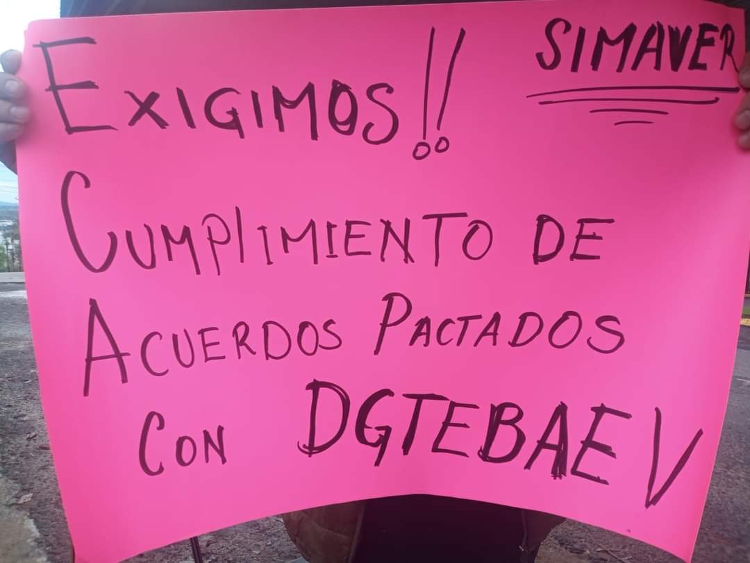 Docentes toman SEV, exigen cumplimiento de acuerdos y reinstalación de supervisores