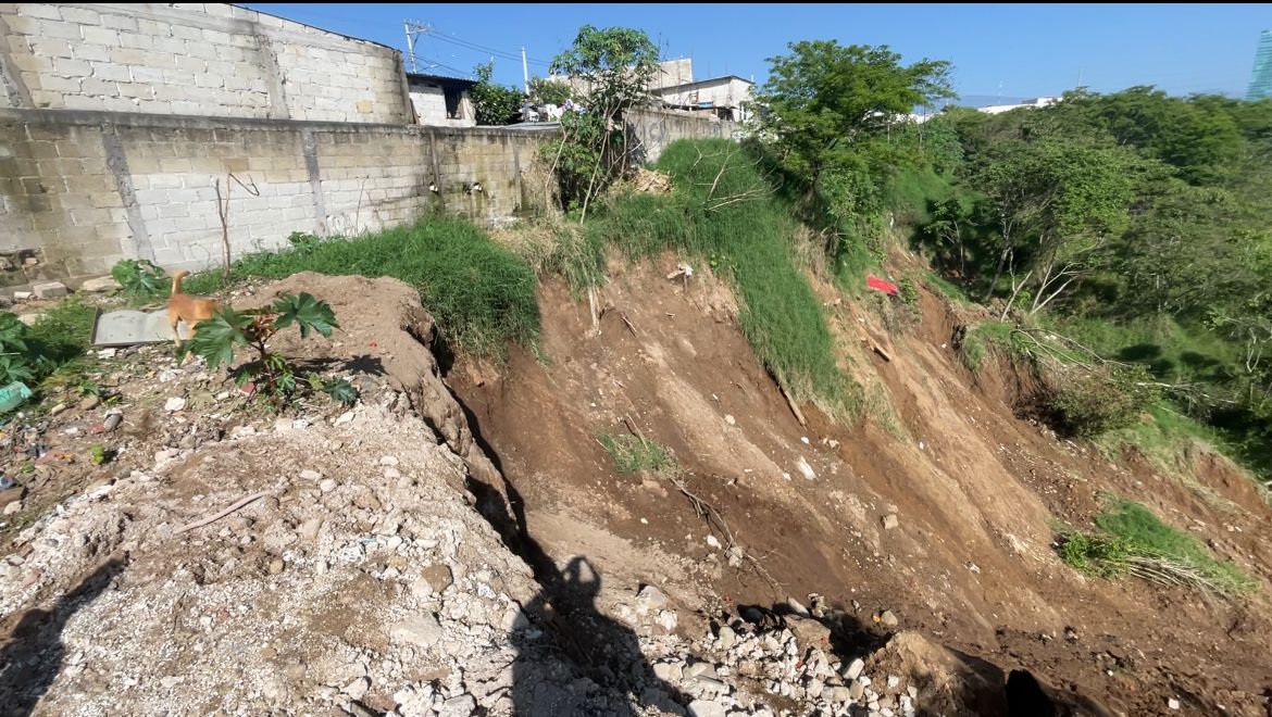 En peligro habitantes de la colonia Moctezuma, «gobierno no nos hace caso», se quejan