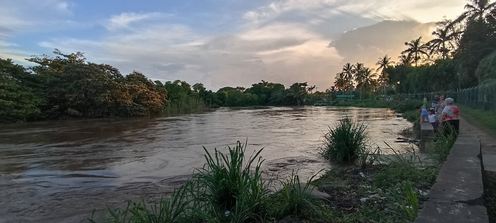 Conagua alerta por aumento del nivel del río Jamapa a la altura de El Tejar, en Medellín de Bravo