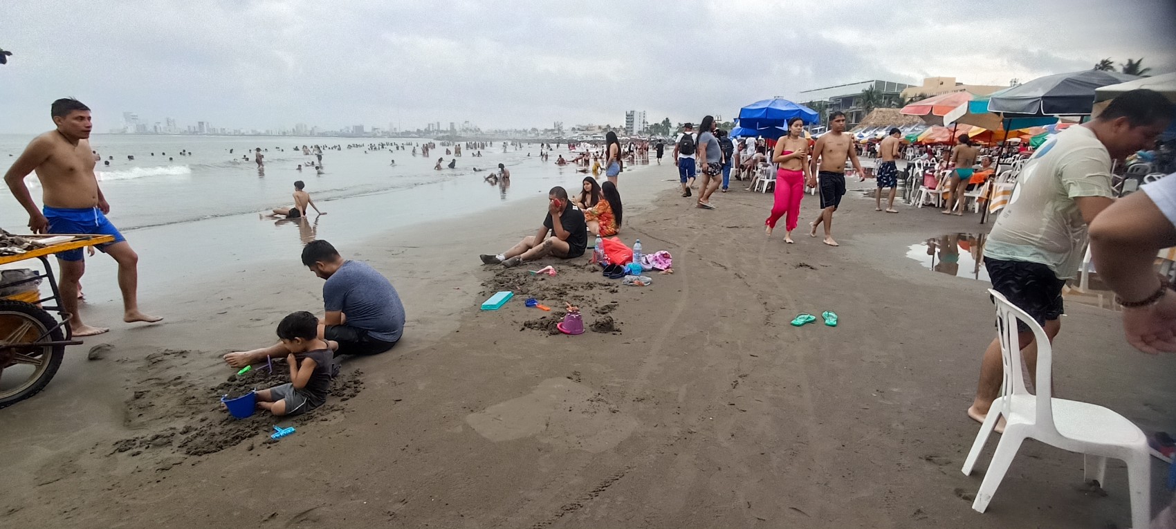 Cofepris sin actualizar muestreo de playas contaminadas y Cuitláhuac afirma que todas son aptas