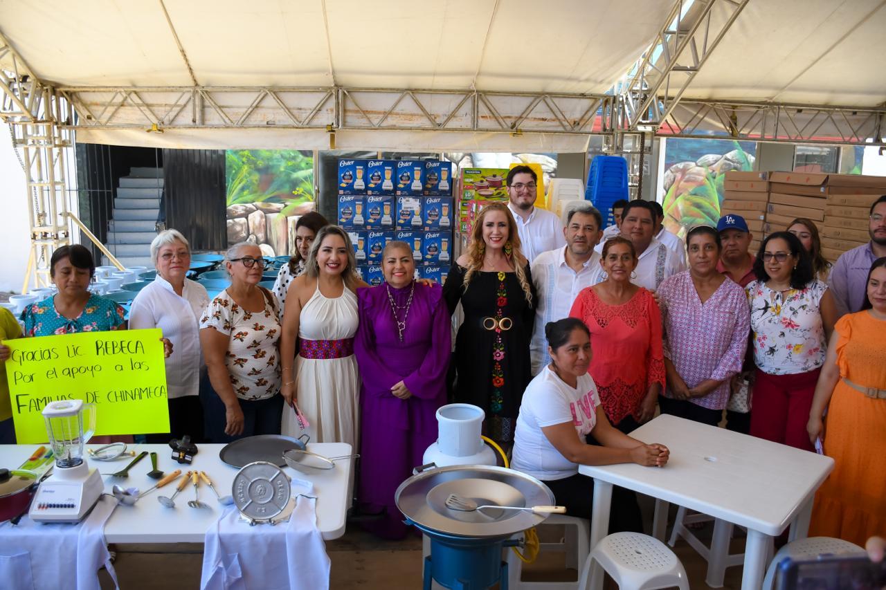 DIF Estatal beneficia a más de 1700 familias de la zona sur con los programas Apoyo