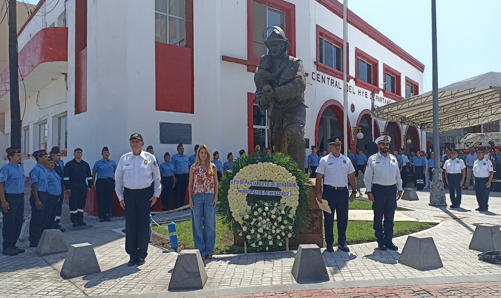 Recuerdan a bomberos veracruzanos caídos en el cumplimiento de su deber