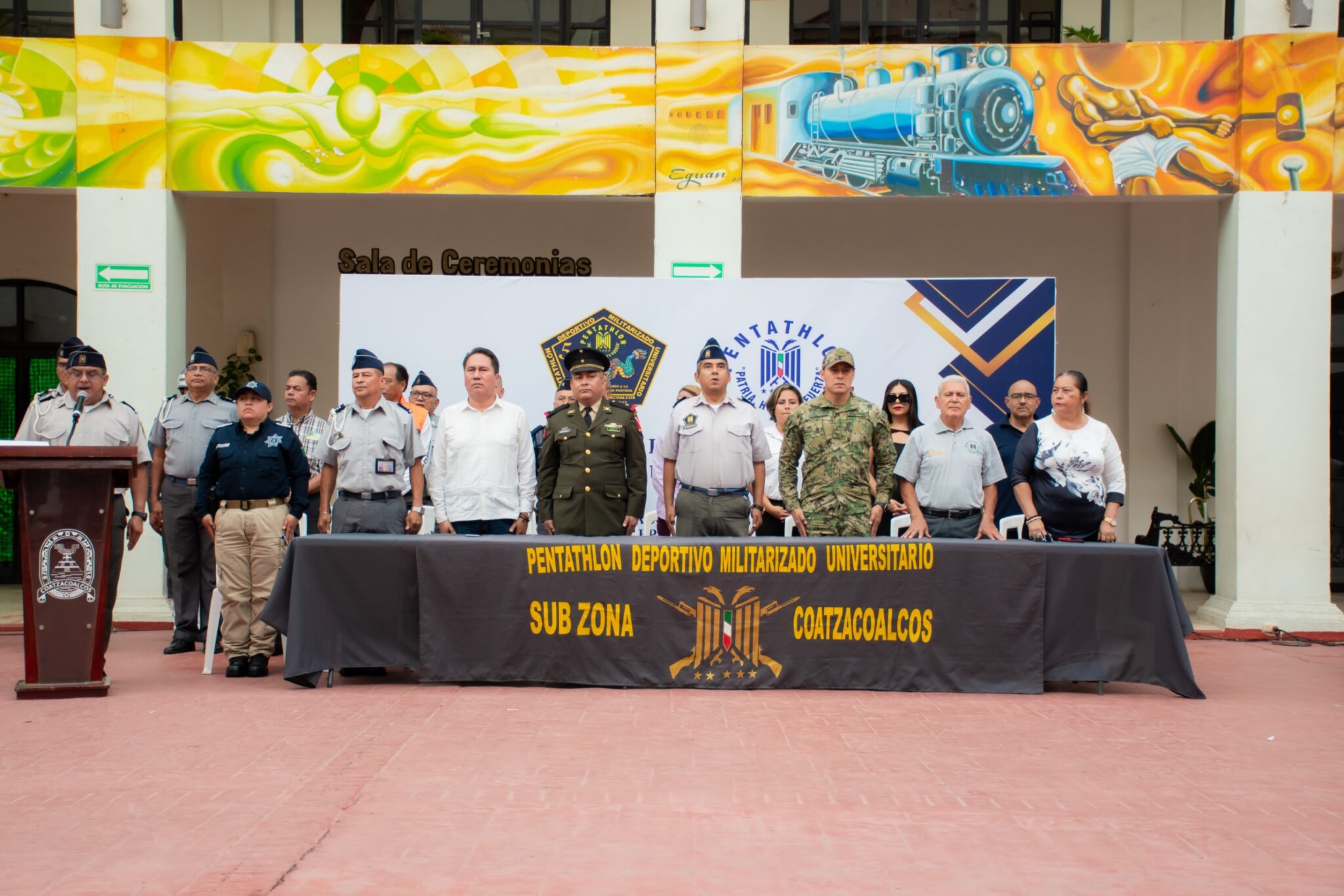 Celebran en Coatzacoalcos el 53 aniversario del Pentatlón deportivo militarizado universitario