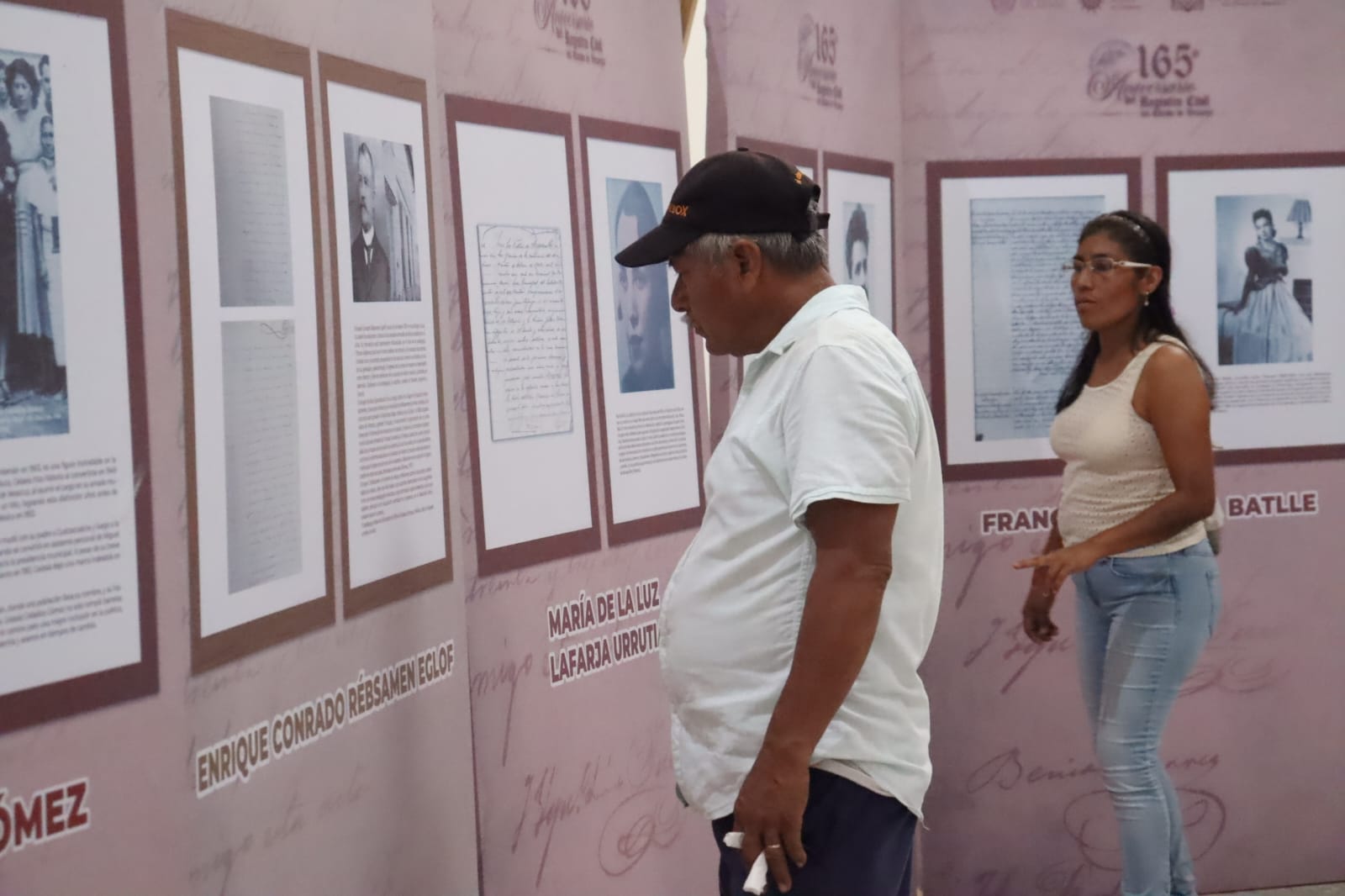 Visita la exposición Actas de Veracruzanas y Veracruzanos ilustres en el Exconvento Betlehemita