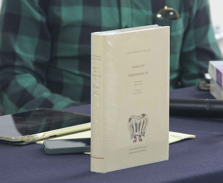 IIL-L y Facultad de Letras presentaron antología de Tomás de Cuéllar