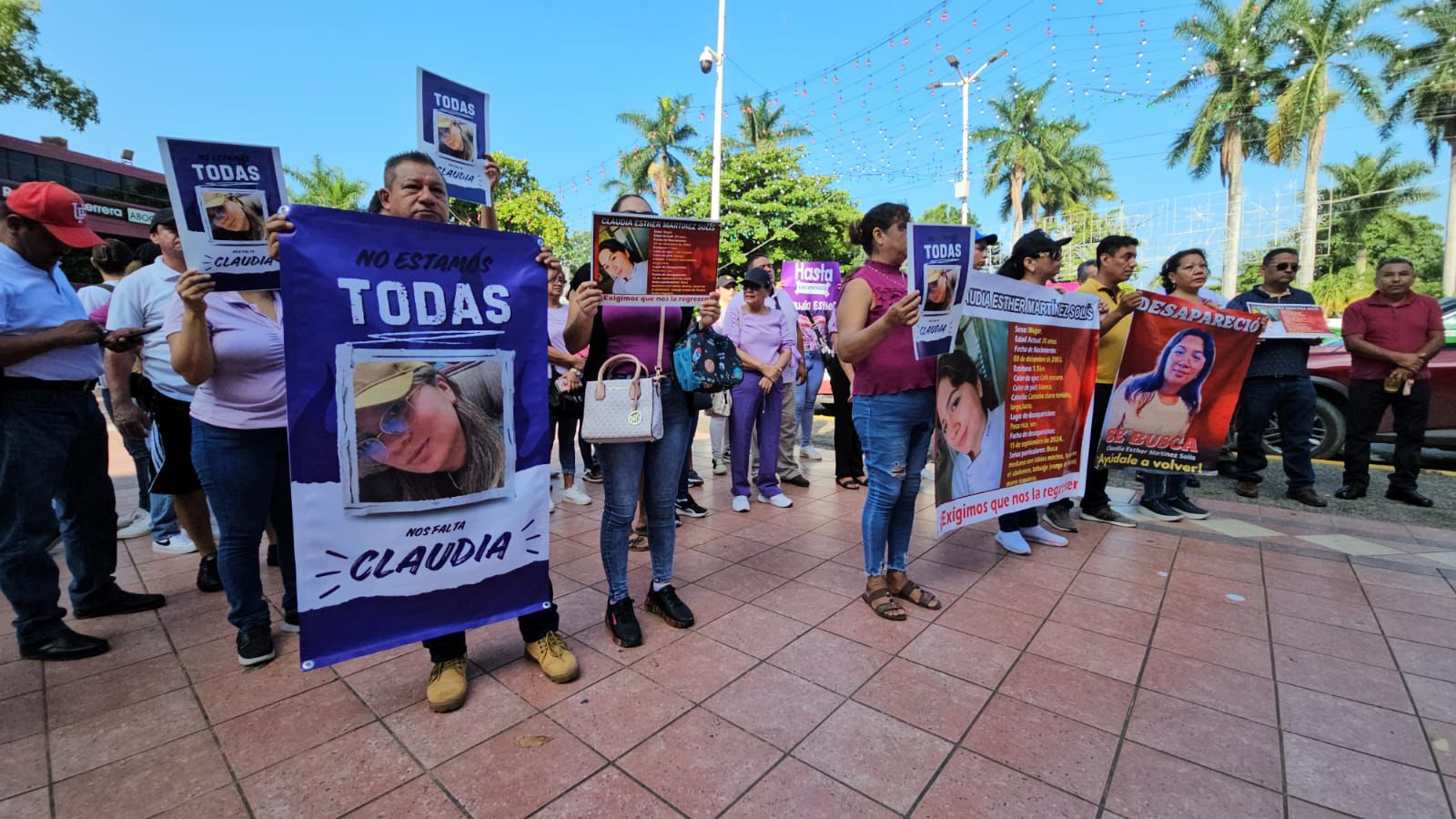 No avanza investigación por la desaparición de Claudia, familiares protestan en Poza Rica