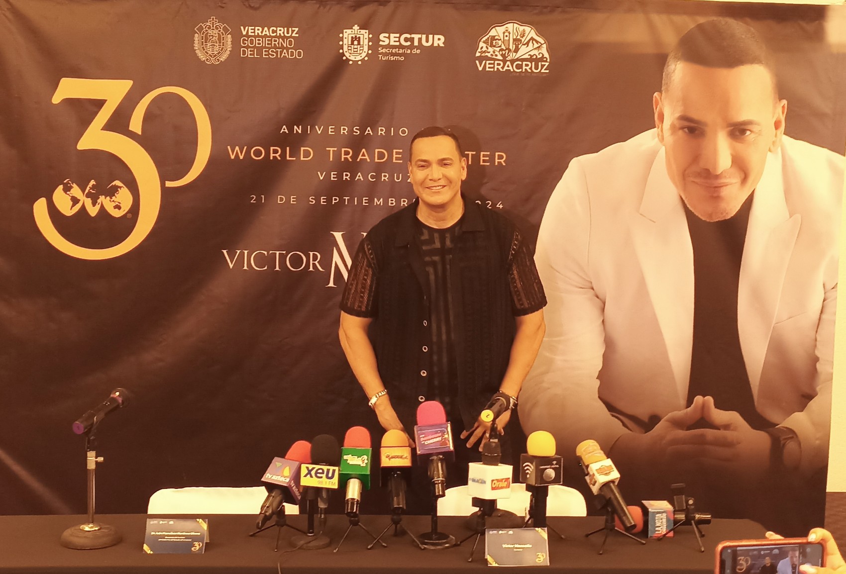 Víctor Manuelle promete complacer al público veracruzano en el concierto de este sábado en el WTC