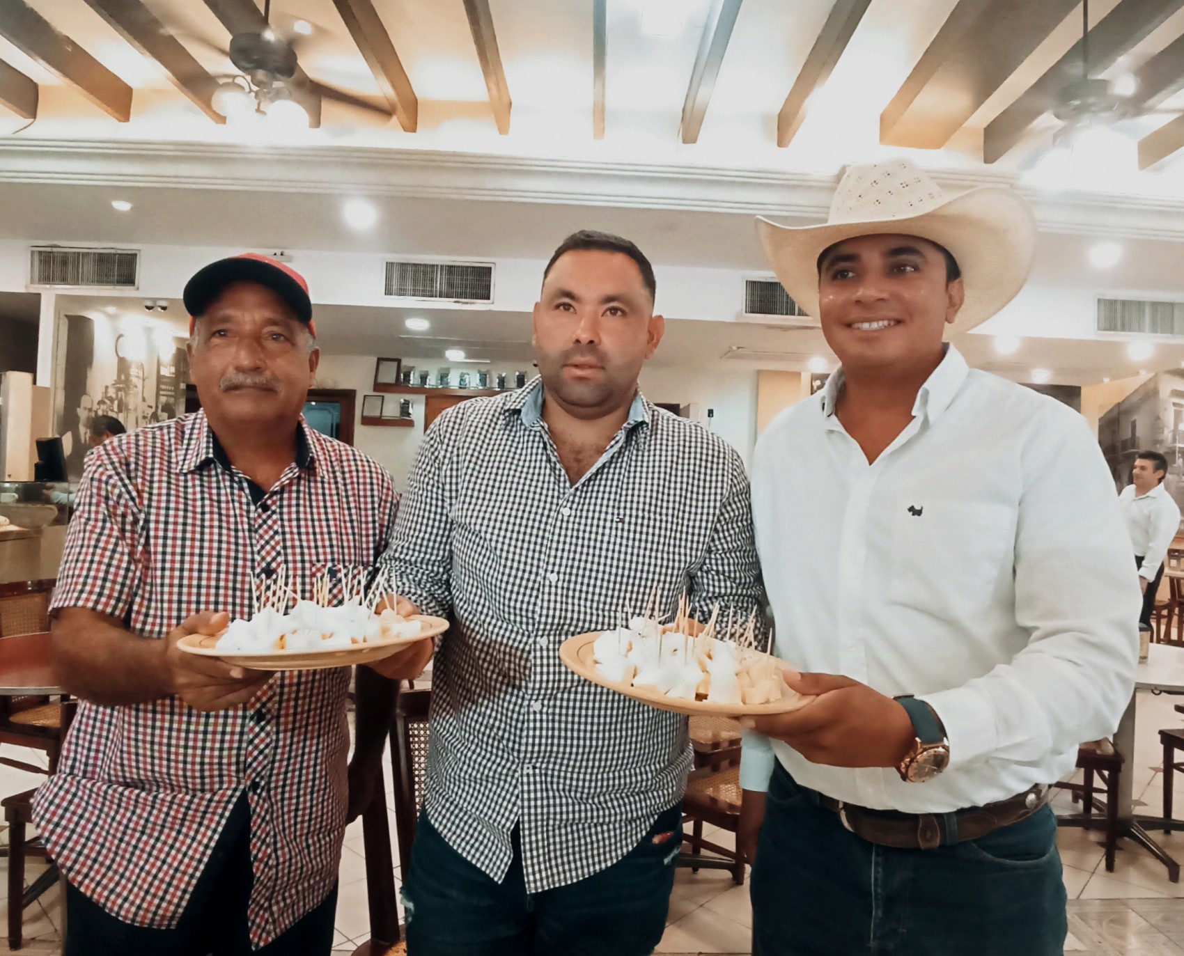 Todo está listo para la primera edición de la Feria del Queso Mixtequilla 2024
