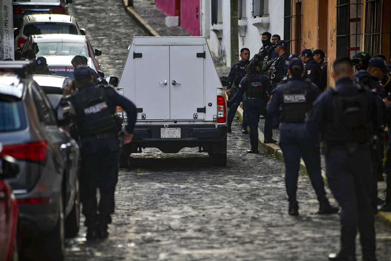 Asesinato de iluminador en Xalapa fue por riña entre compañeros, insiste Cuitláhuac