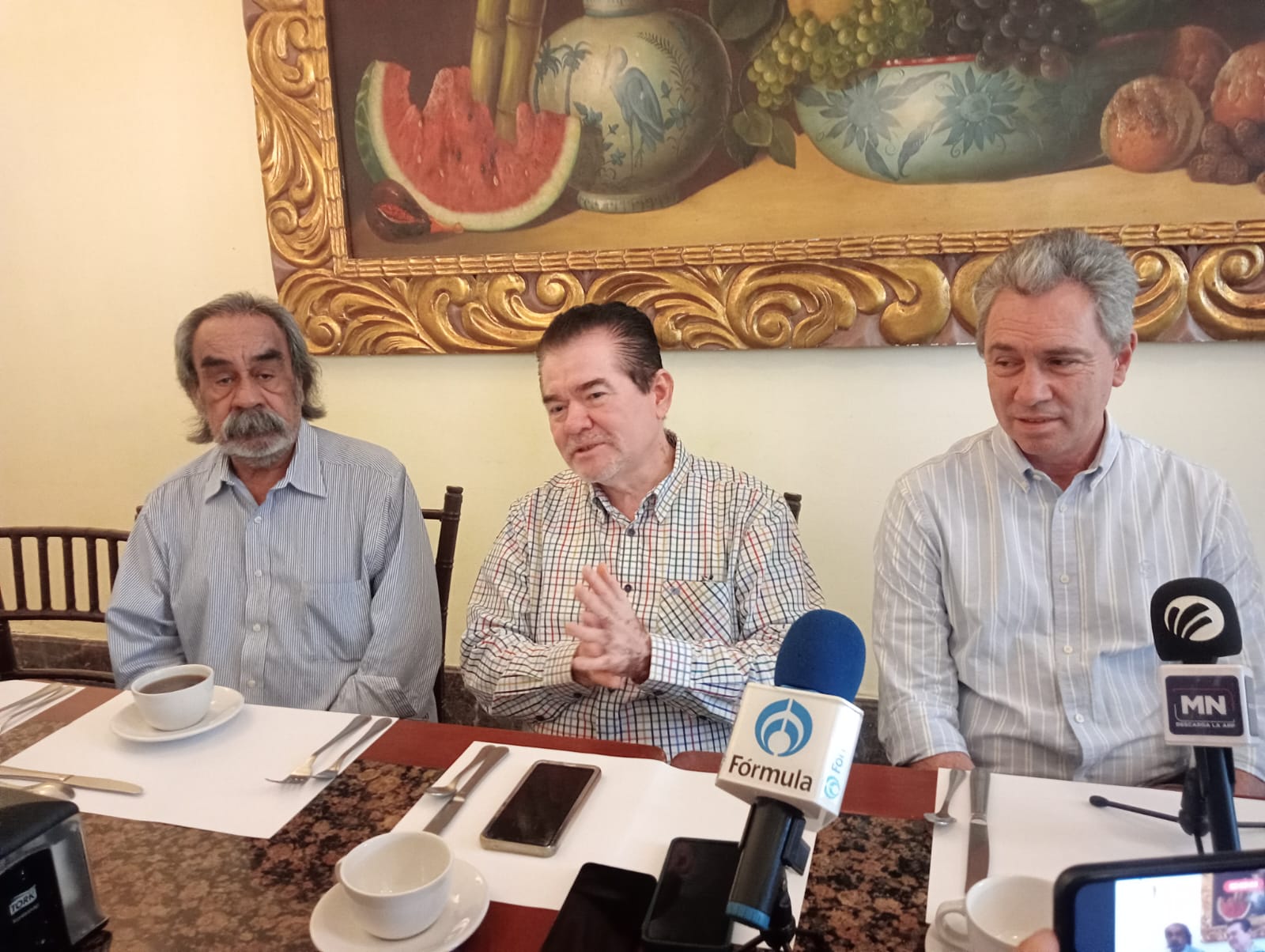 Gómez Morín propone suspender el proceso de renovación del CEN del PAN