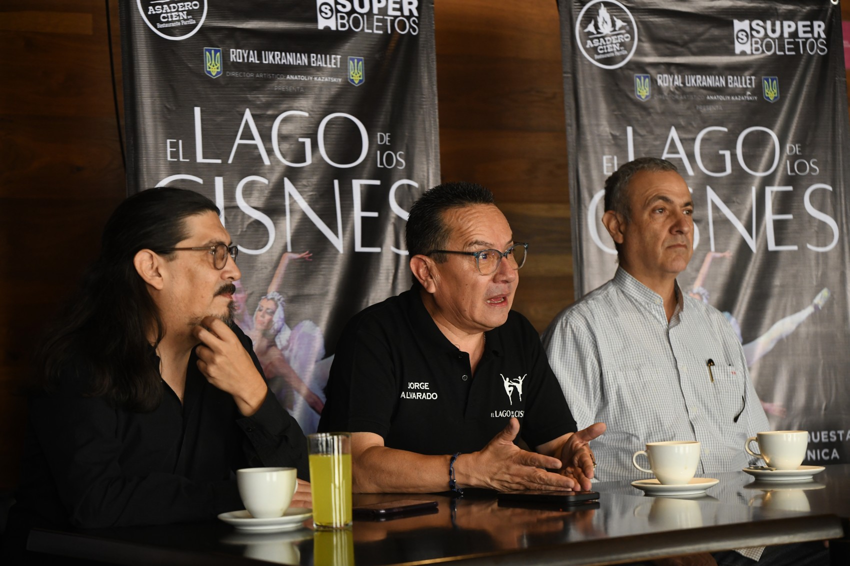 Espectáculo de ballet ucraniano llega a Xalapa con más de 40 artistas en escena
