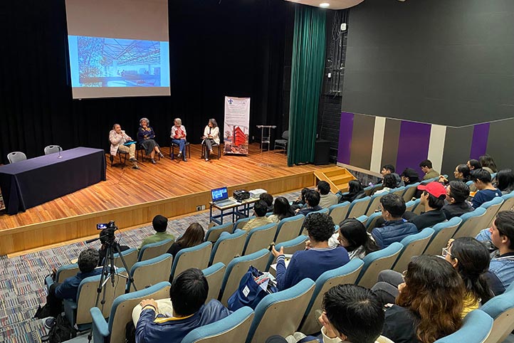 Facultad de Arquitectura UV reflexionó sobre su historia e identidad