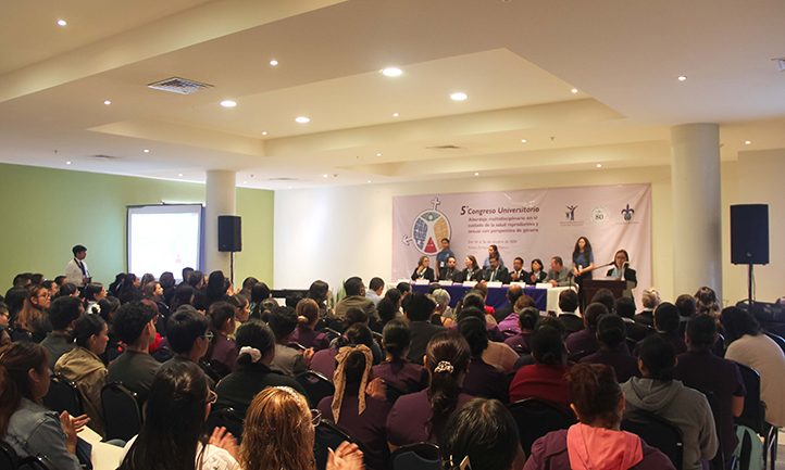 UV reúne a especialistas en cuidado de salud reproductiva y sexual