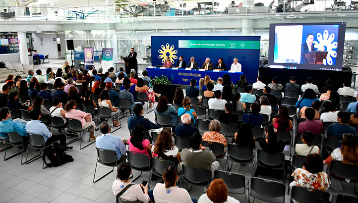 UV, comprometida con la prevención del suicidio