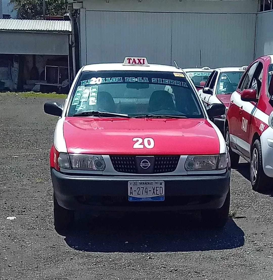 Roban taxi de Maltrata en Río Blanco