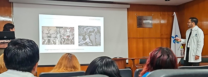 Pasante de Medicina UV ganó el Premio a la Excelencia Académica 2024