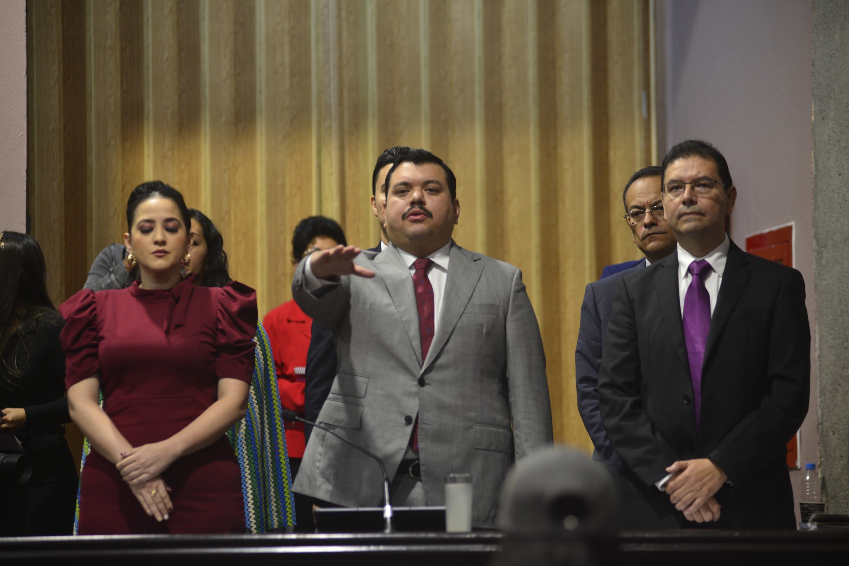 Gobierno podría solicitar retiro de alerta de violencia: Secretario