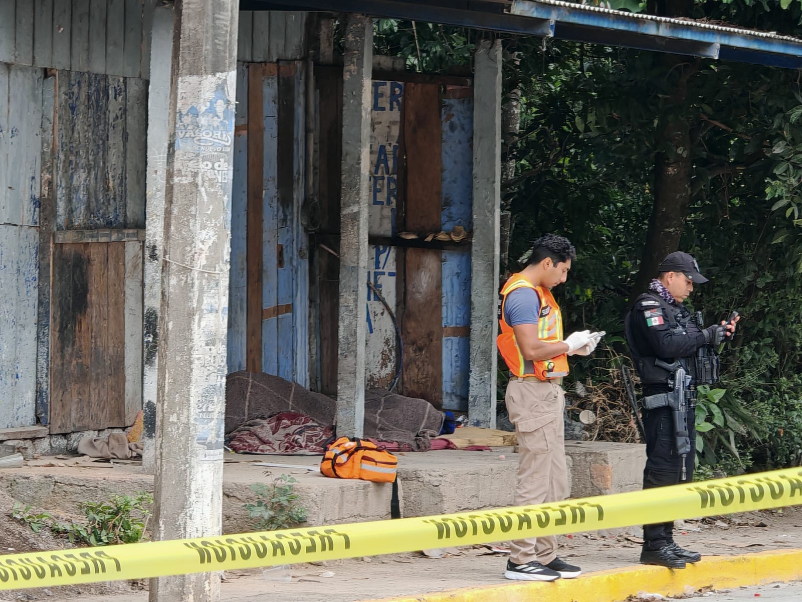 Localizan hombre sin vida en la colonia centro de Rafael Delgado