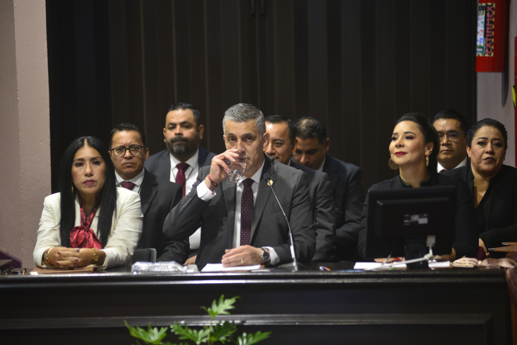 Pendientes de regularizar con escrituras más de 11 mil escuelas