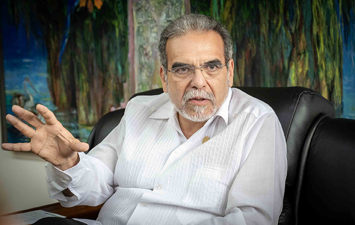 UV reafirma petición de aumento presupuestal del 4% para 2025