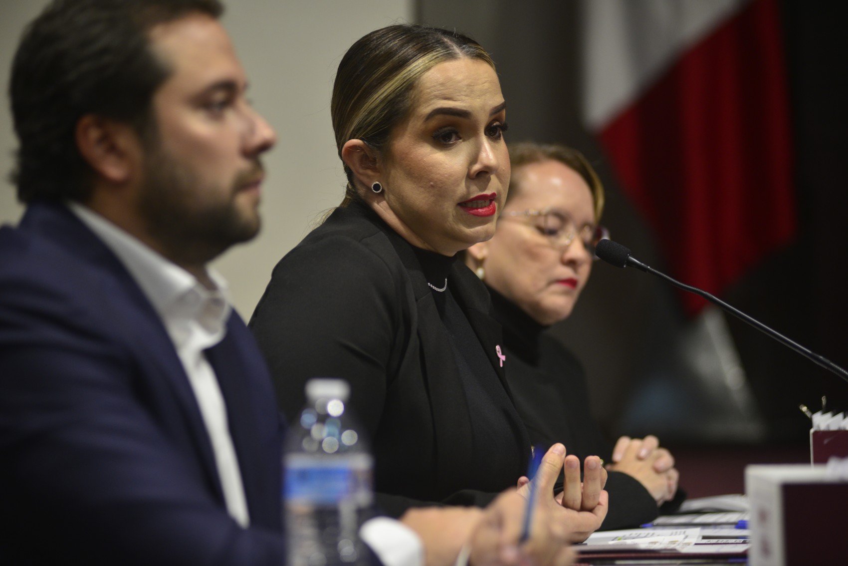 Secretaría de Salud admite contratos a trabajadores, becarios y nuevas empresas por escasez de insumos