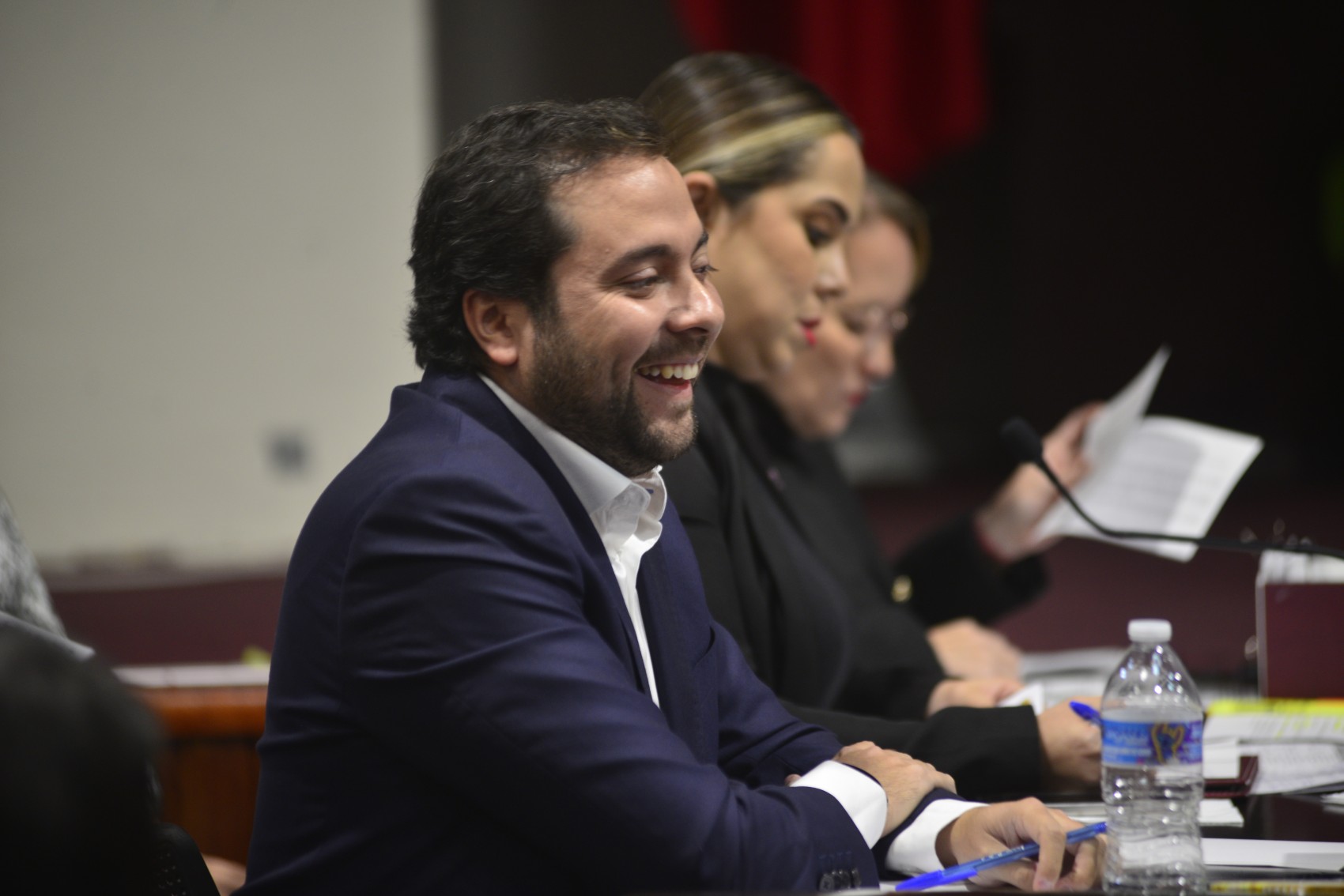 El priista Héctor Yunes responsabiliza a Jorge Cisniega de presunta corrupción en Sesver
