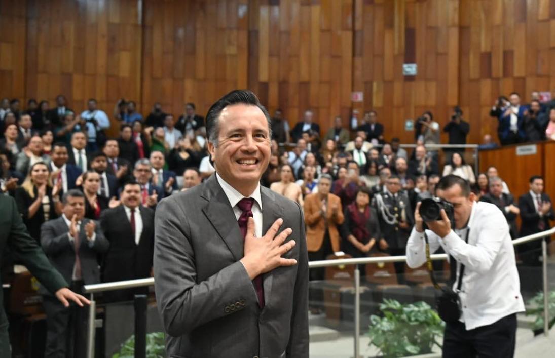 Cuitláhuac García cierra su sexenio entre los 10 gobernadores mejor evaluados del país